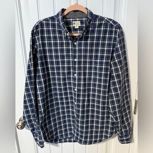 J.Crew Men's Large Tartan Plaid Button-Down Shirt – Classic Fit, Timeless Style
